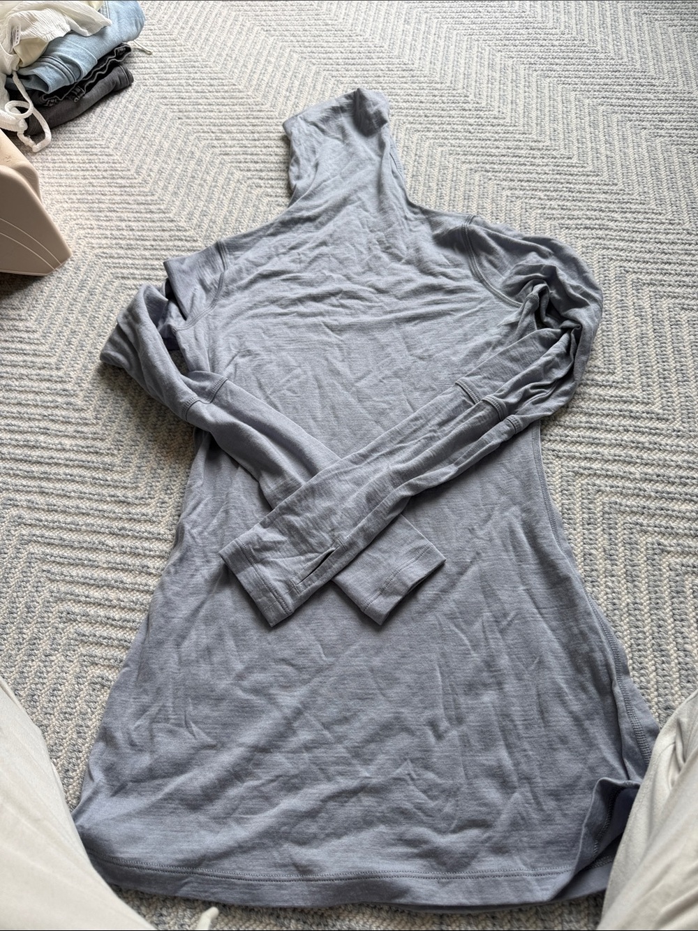 Lululemon Women’s Lightweight Long-Sleeve Tunic Top — Gray